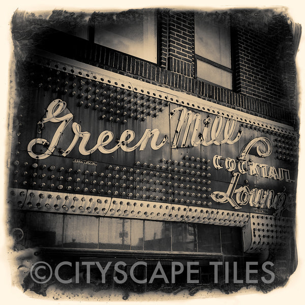 Green Mill Cocktail Lounge
