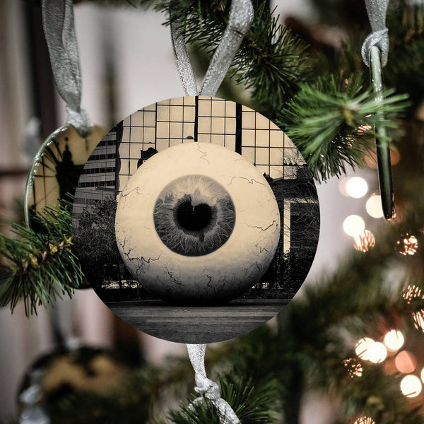 Giant Eyeball