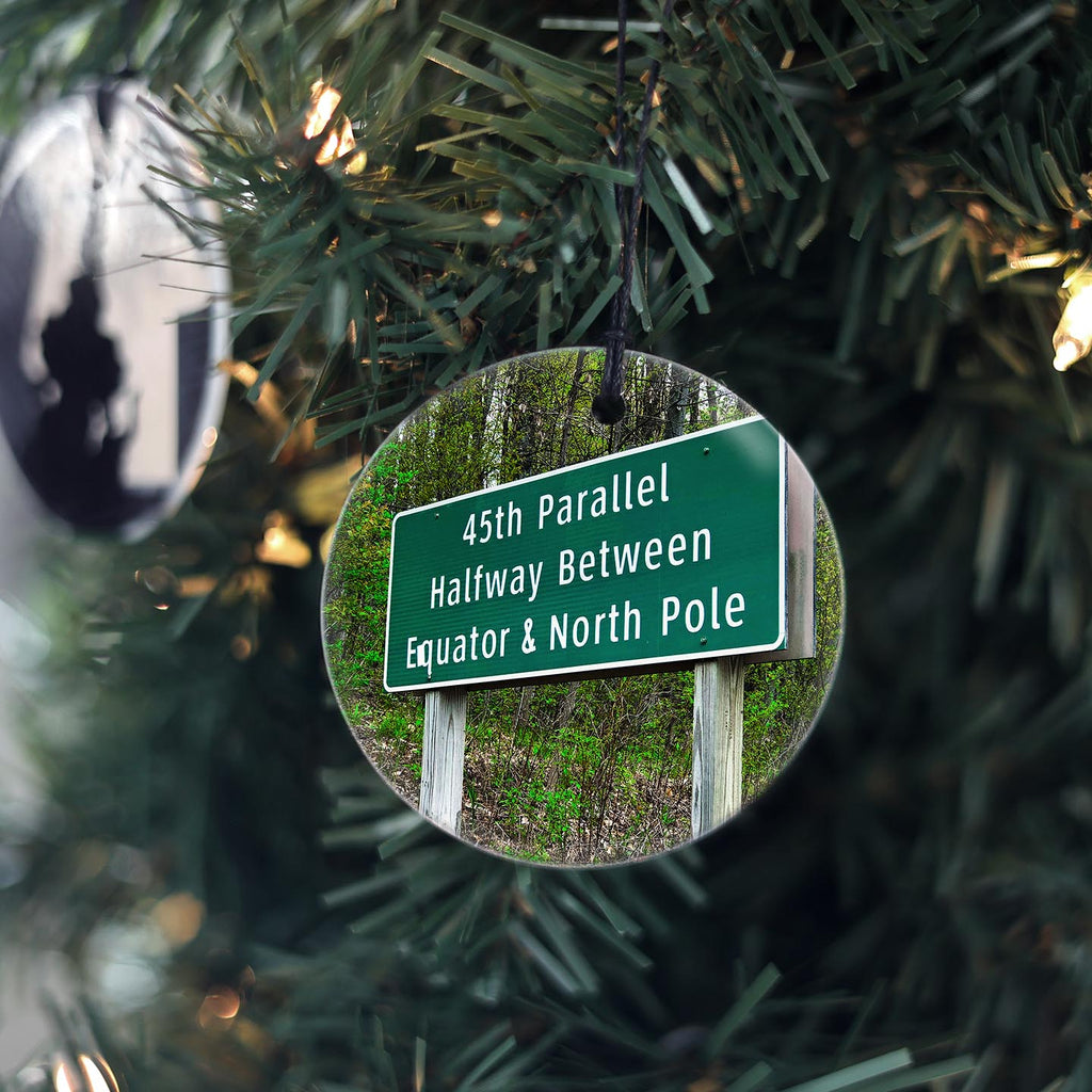 45th Parallel Sign
