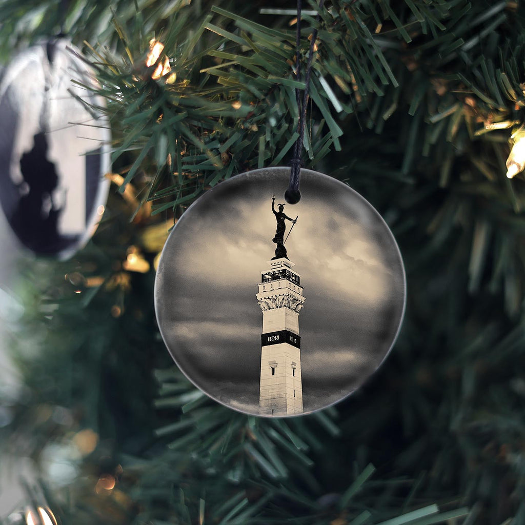 Soldiers and Sailors Monument Closeup