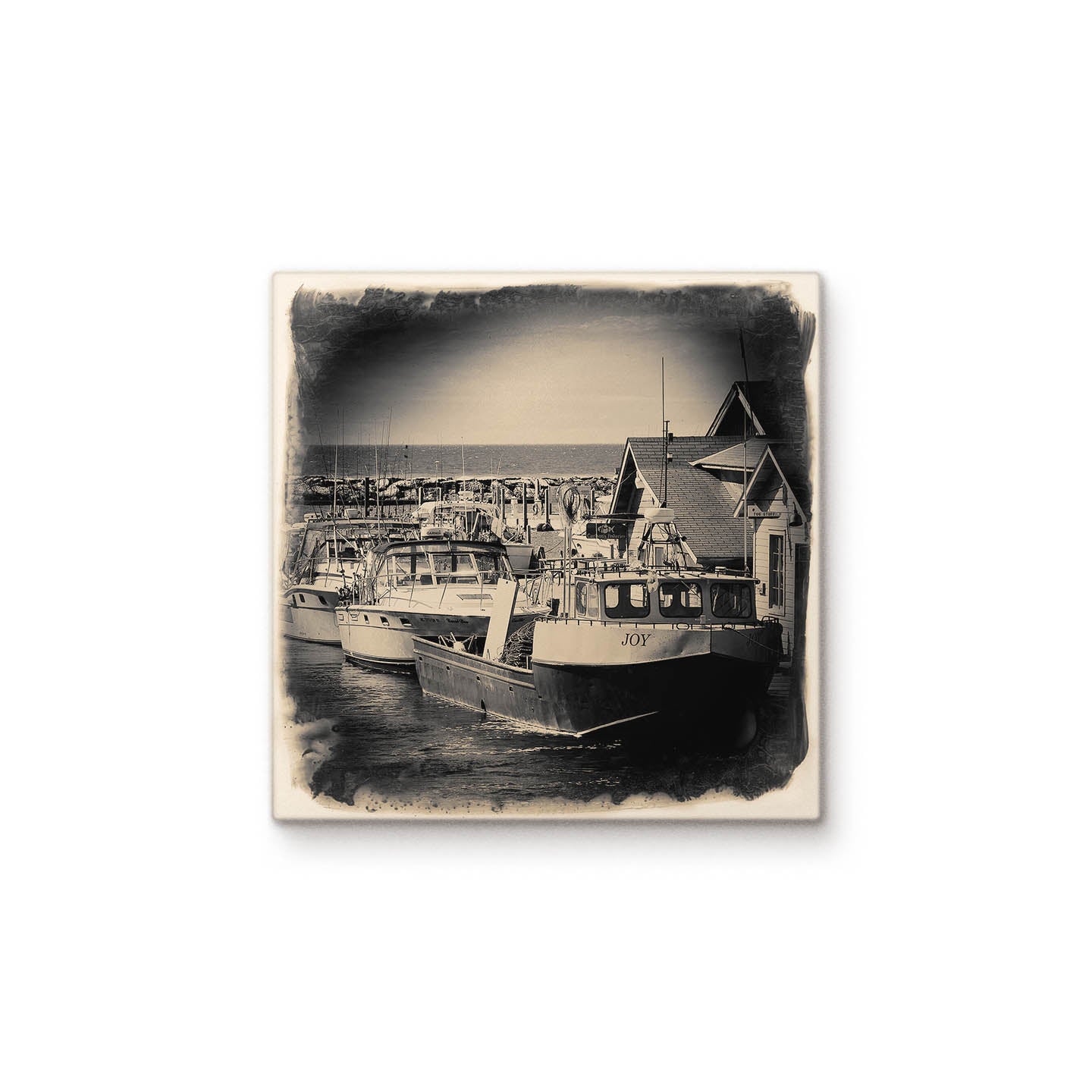 Leland Ships
