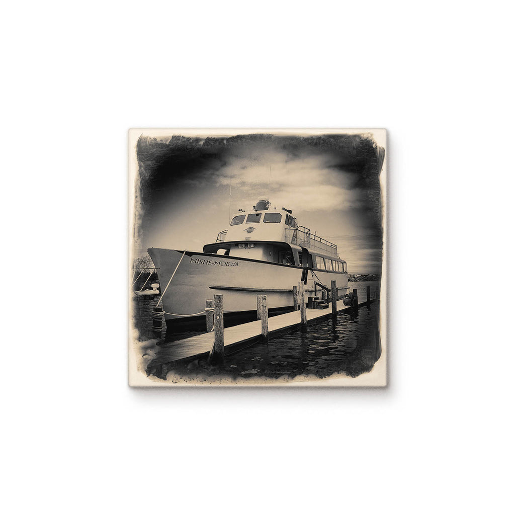 Leland Ship "Mishe-Mokwa"