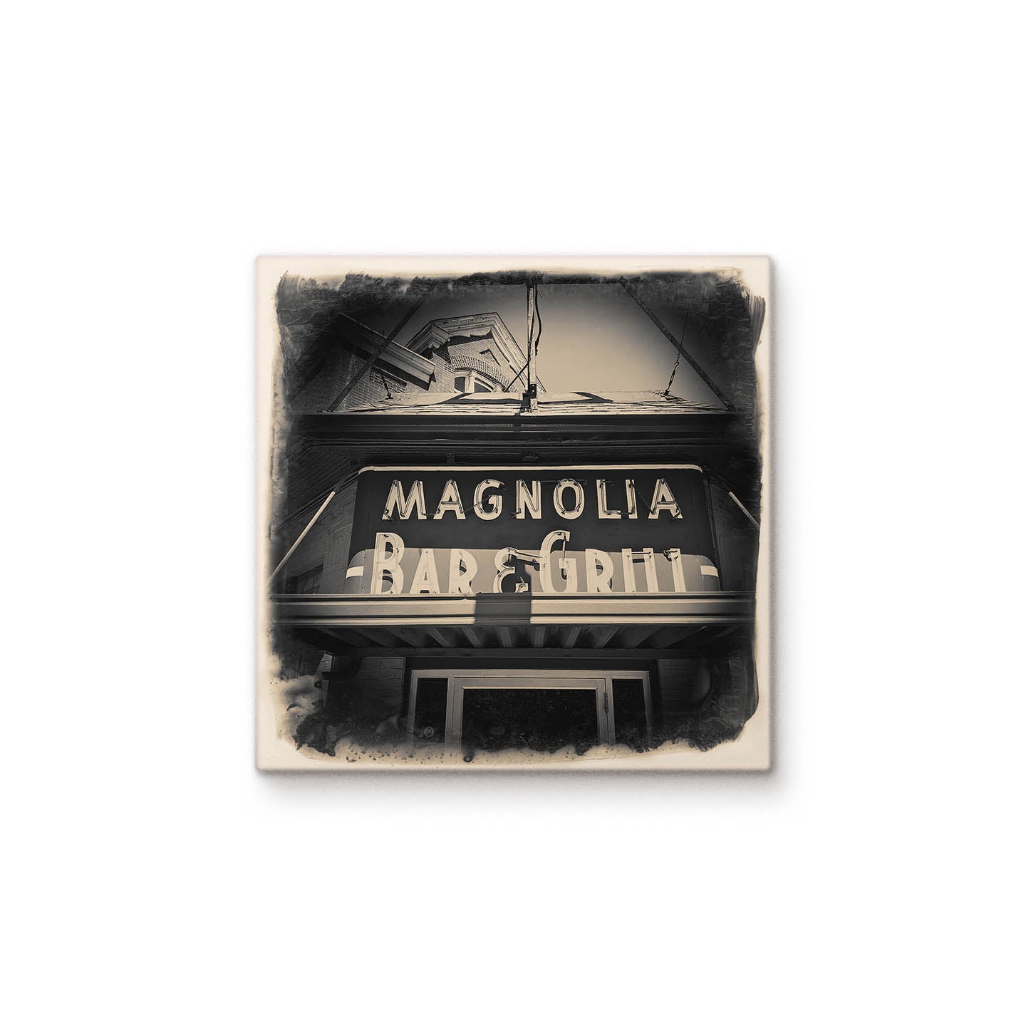 Magnolia Bar & Grill