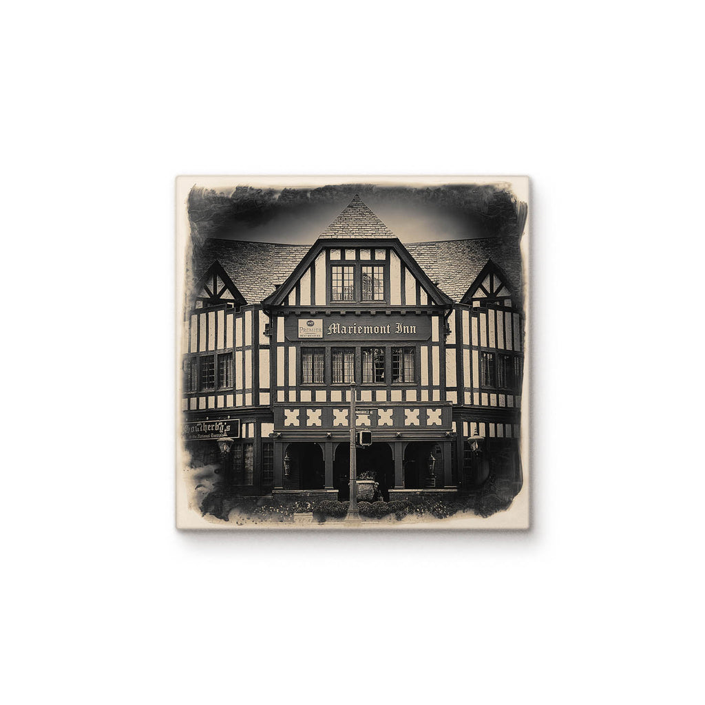 Mariemont Inn Close-up