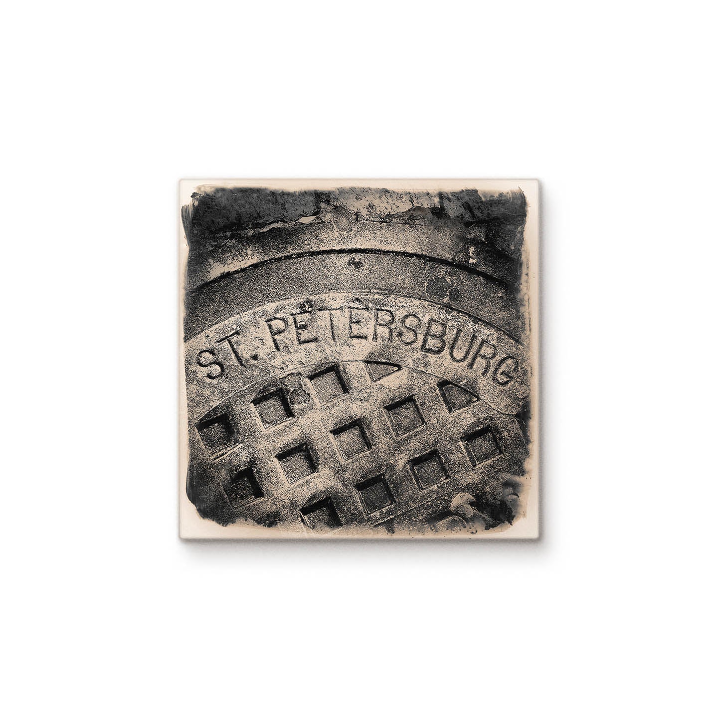 St Petersburg Manhole Cover Variation