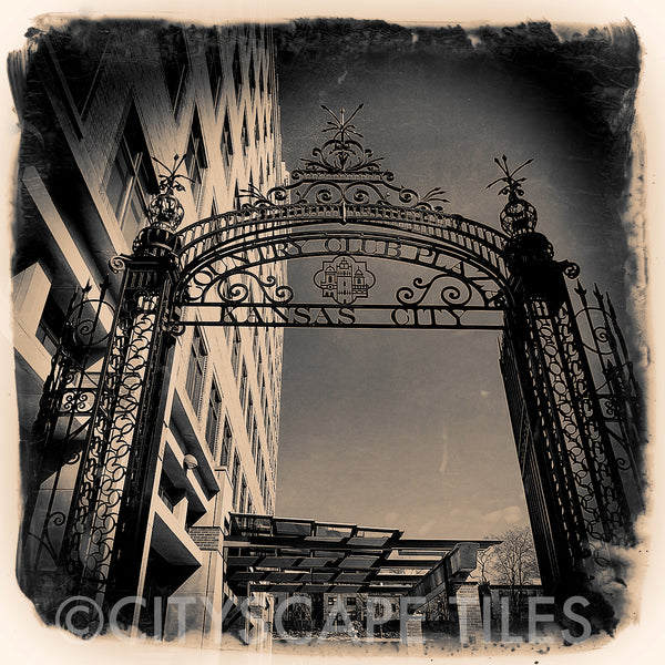Country Club Plaza Gate