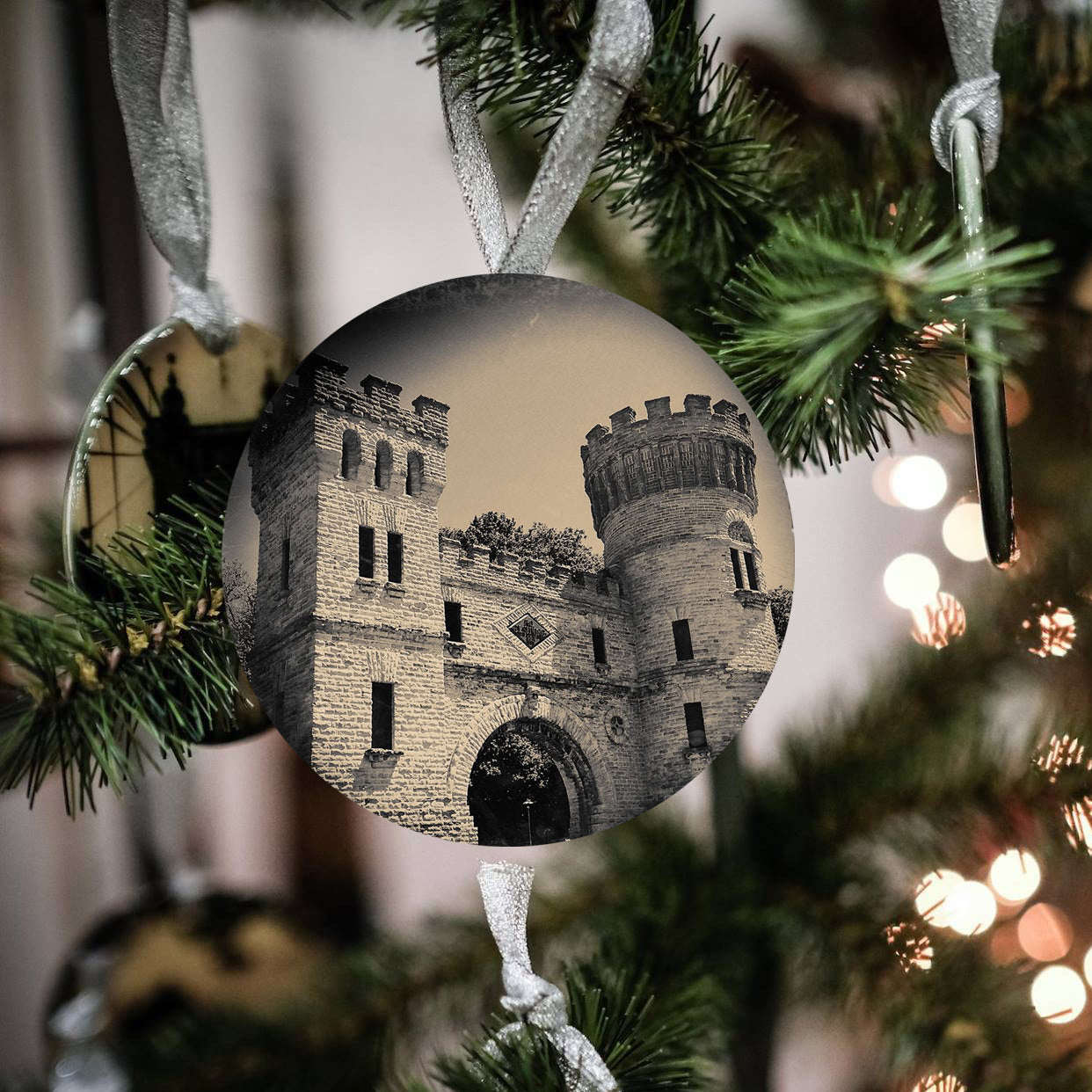 Elsinore Arch