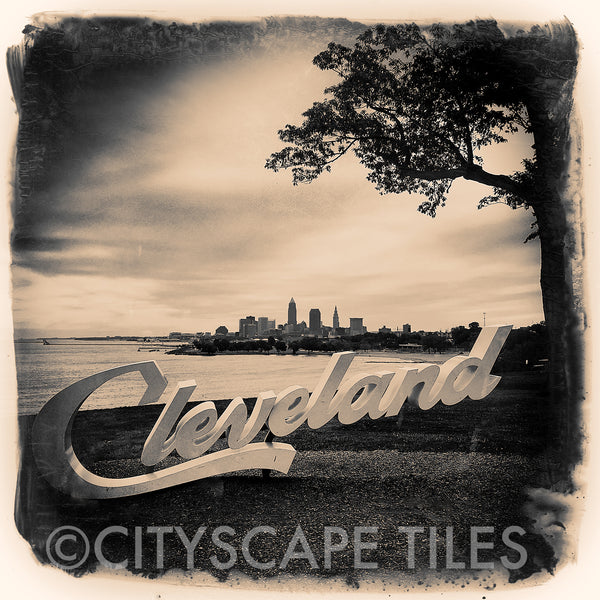 Cleveland Script - Edgewater Park