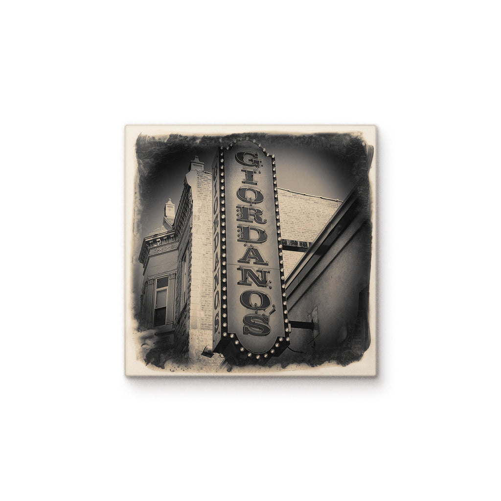 Giordanos Pizzeria