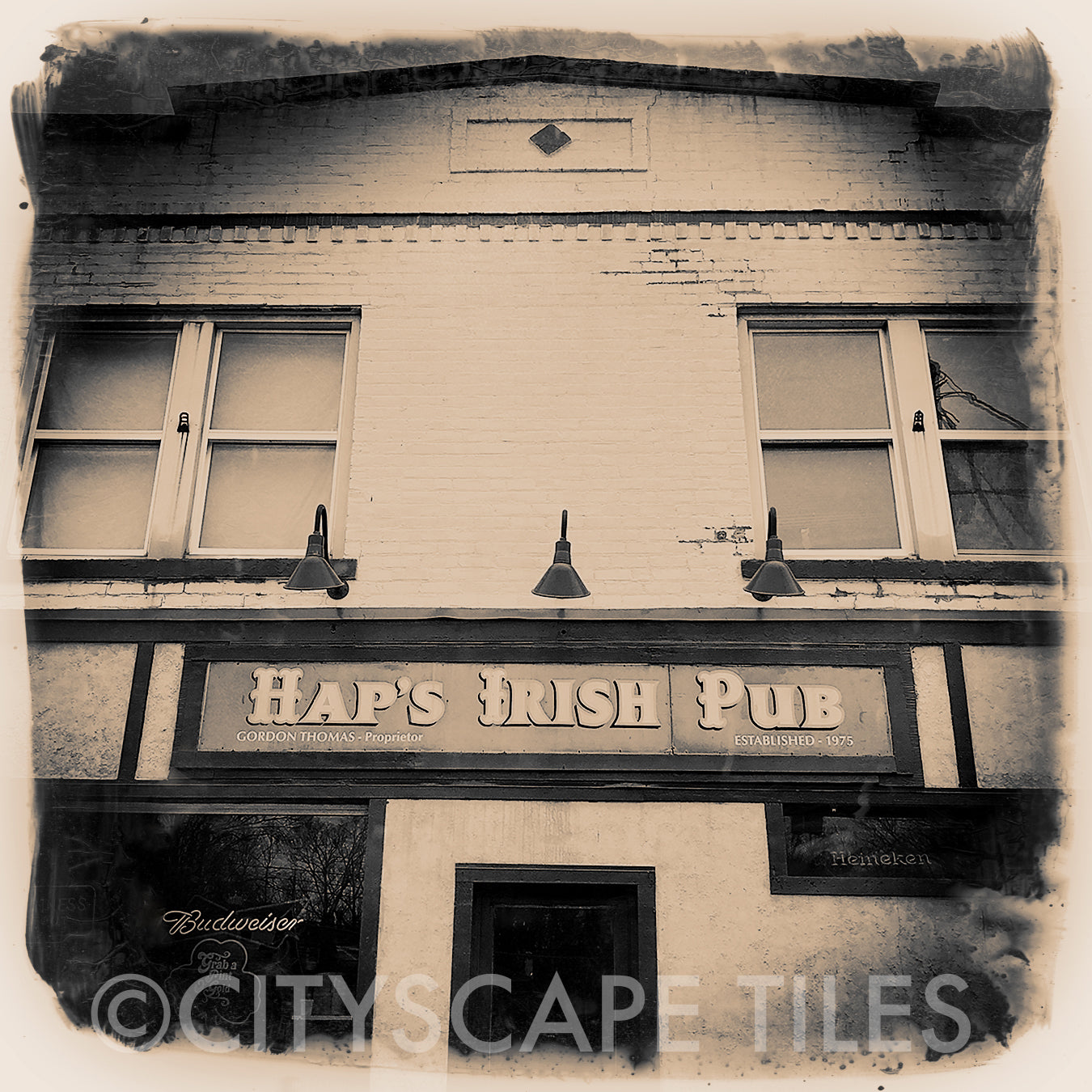 Hap's Irish Pub