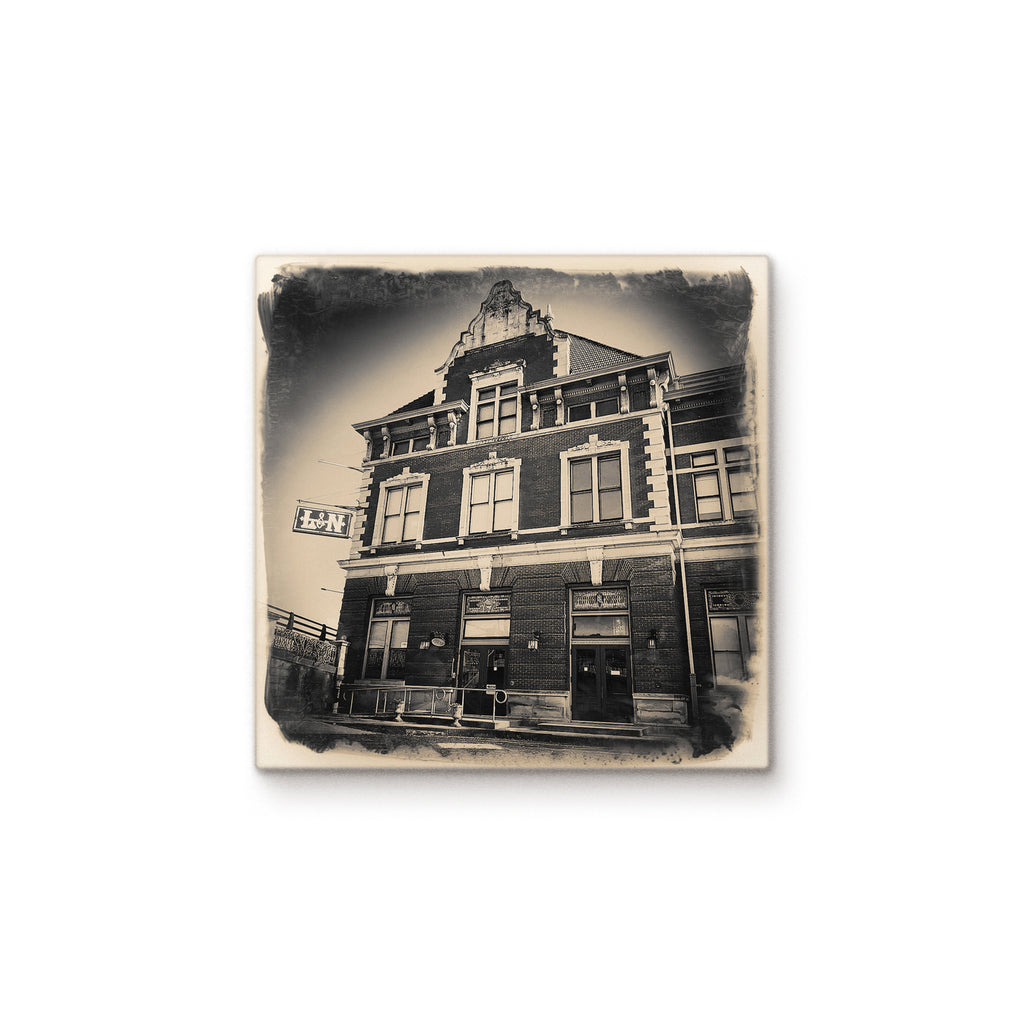 L&N Station