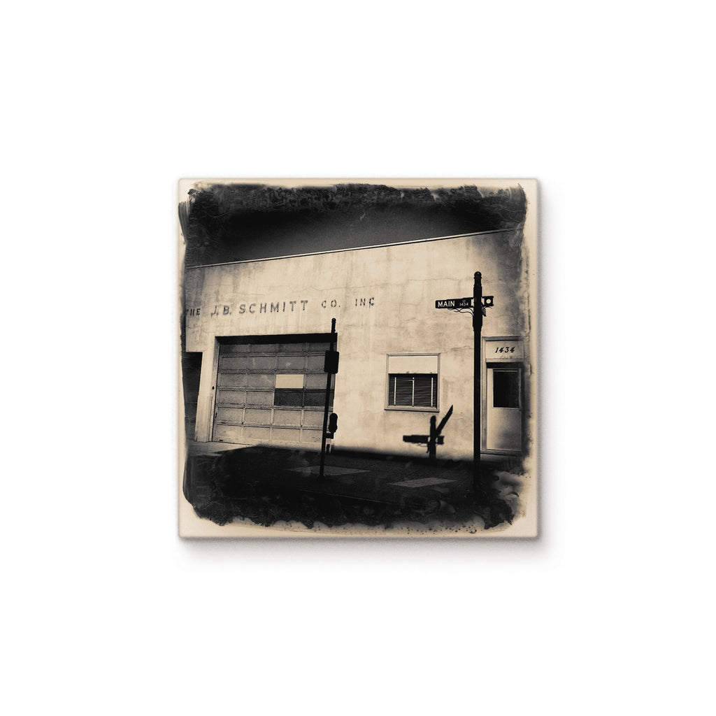Main St