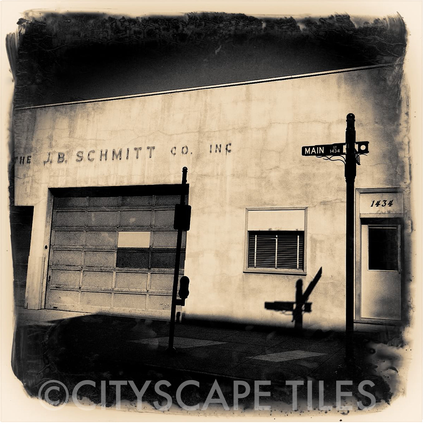 Main St