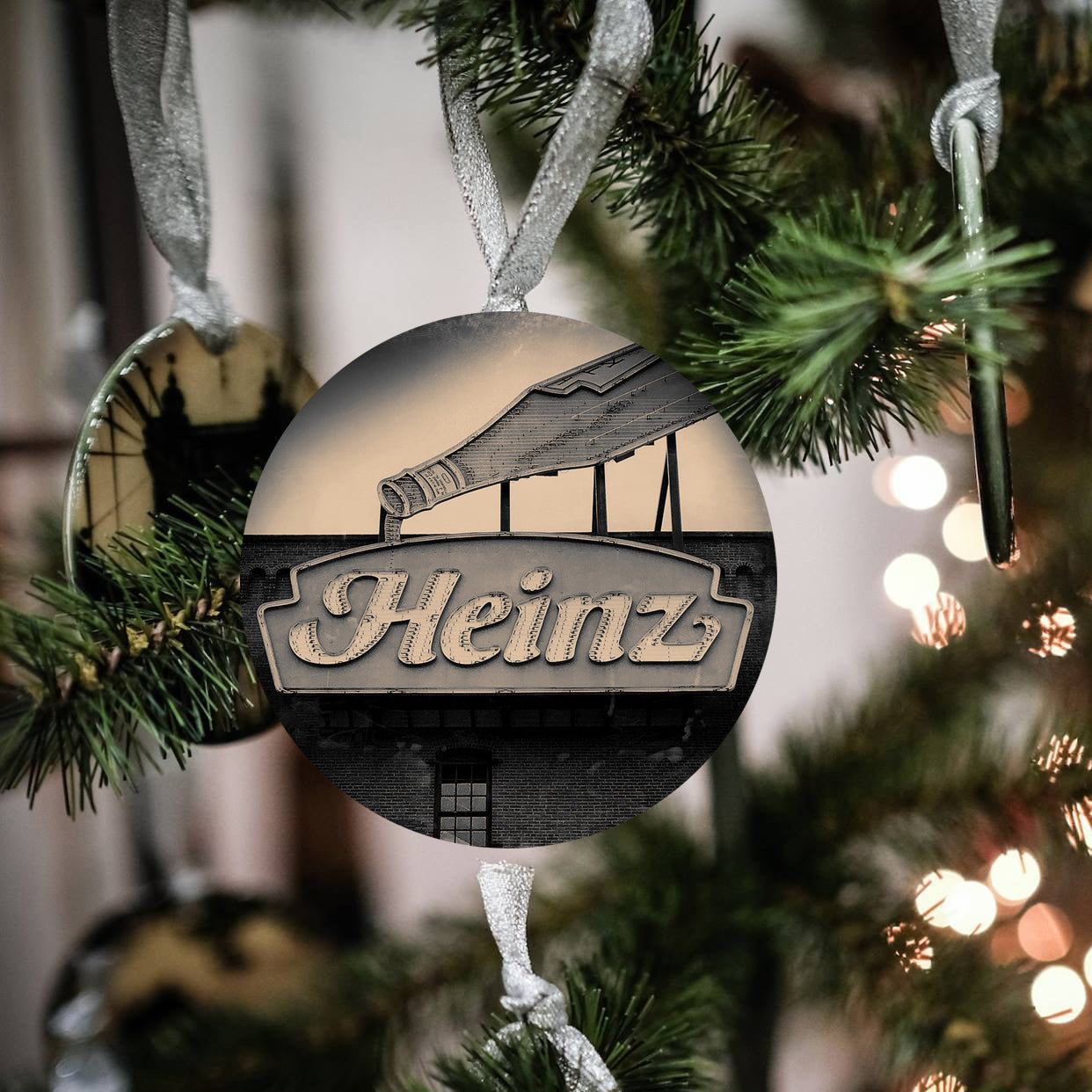 Heinz Sign